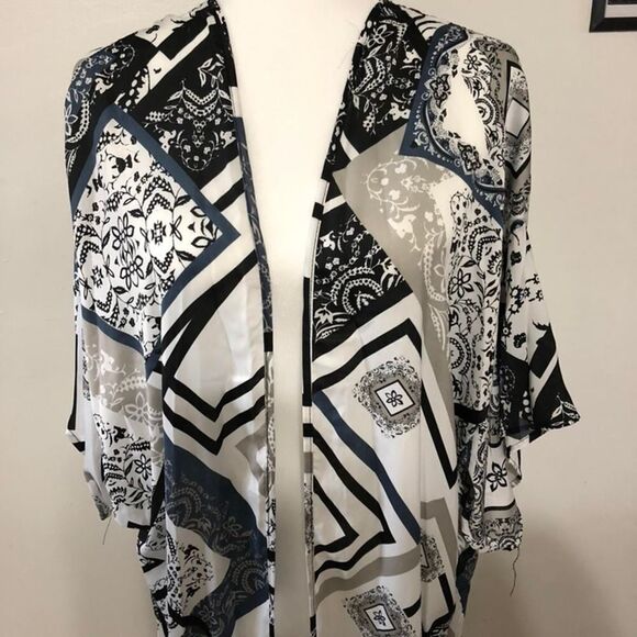 white mark fringe print kimono - Picture 3 of 4
